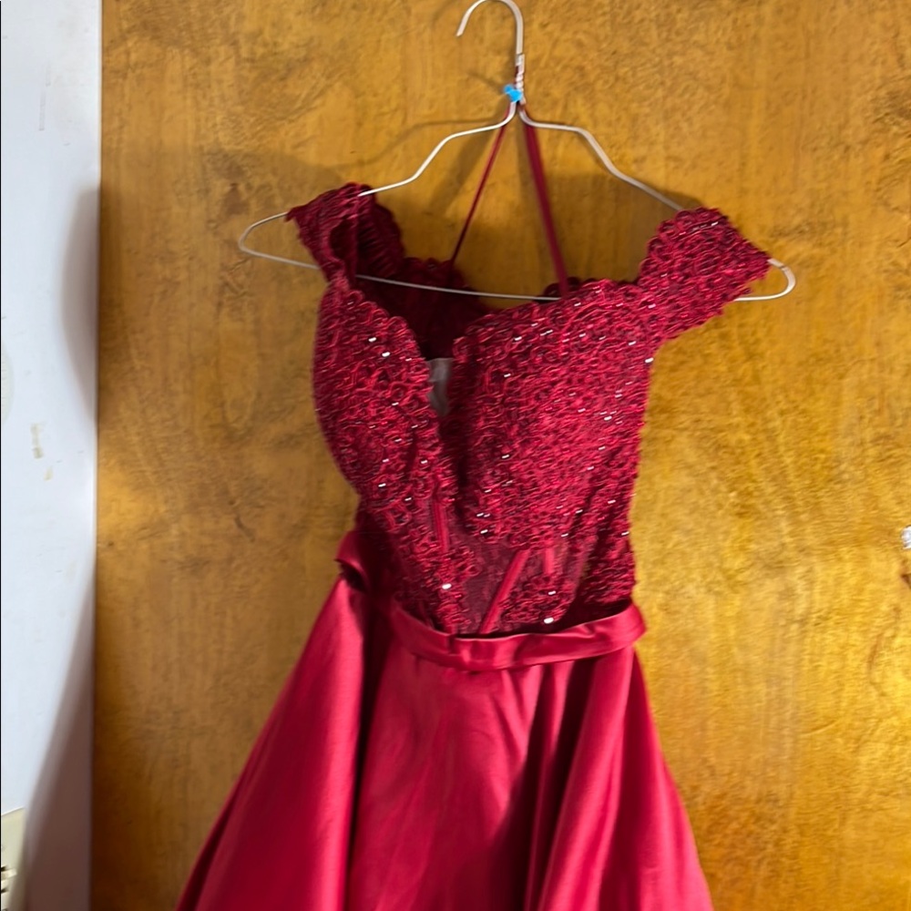 Elegant Red embroidered corset  and satin skirt Prom Dress